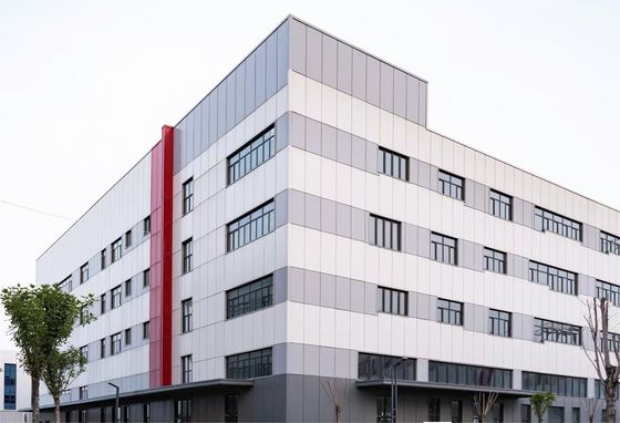 Immagazzino di struttura in acciaio ecologico con struttura rigida