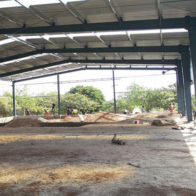Fabbricare e fornire strutture metalliche per magazzini con telaio portale personalizzato in Benin