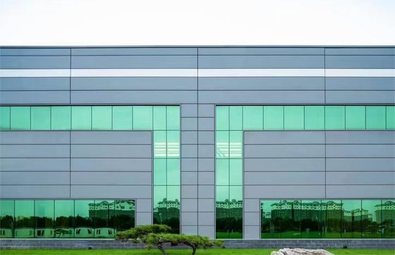 Soluzione integrata per la fornitura di un magazzino di strutture in acciaio prefabbricate