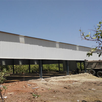 Fabbricare e fornire strutture metalliche per magazzini con telaio portale personalizzato in Benin